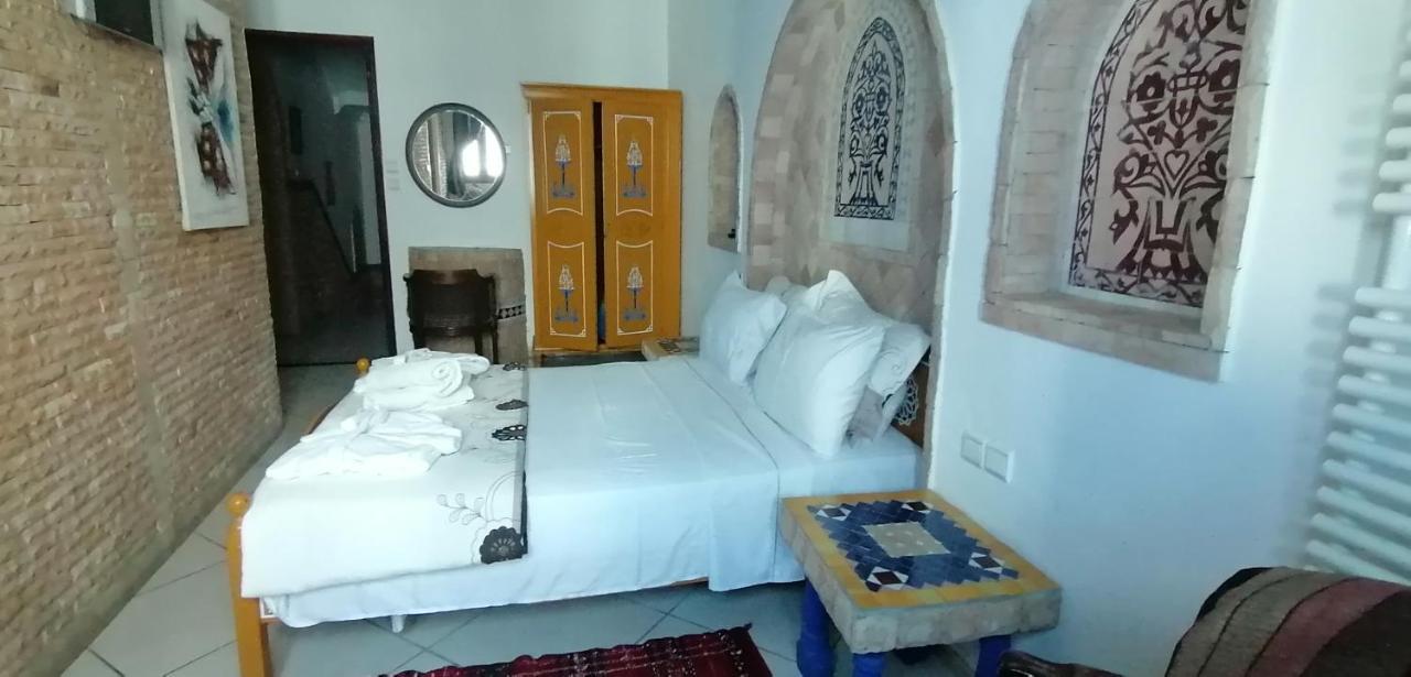 Pasta Plaza Otel Asilah Dış mekan fotoğraf