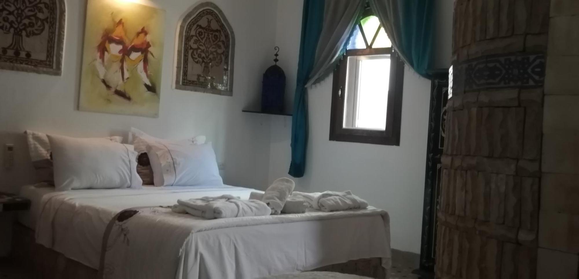 Pasta Plaza Otel Asilah Dış mekan fotoğraf