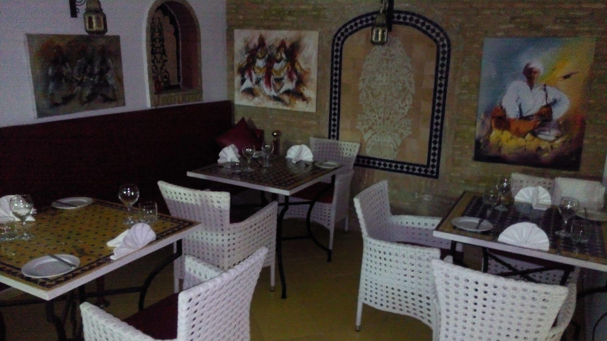 Pasta Plaza Otel Asilah Dış mekan fotoğraf